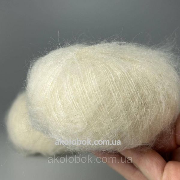 Італійська пряжа для в'язання Kid Silk від Avanti Yarn (Кід Мохер із шовком) - 51 молочний 2522451719 фото